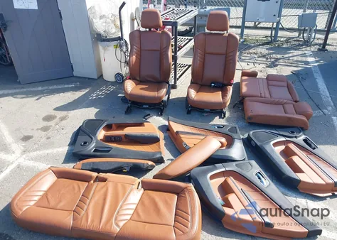 2017 Dodge Charger Srt Hellcat Rwd z USA, uszkodzony, nr VIN 2C3CDXL97HH536685